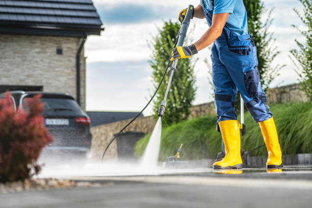 Fence Pressure Washing in Gold Hill, OR